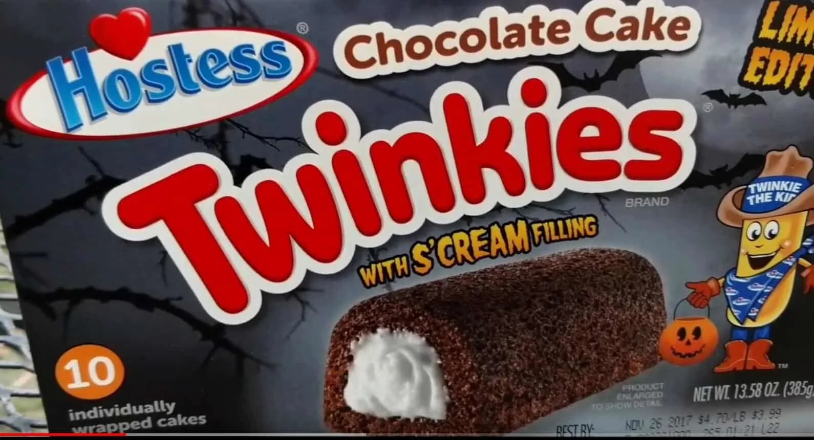 This is a image of Hostess Chocolate Cake Twinkies in a box.