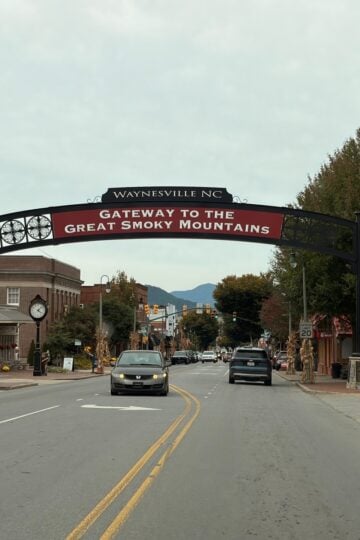 Downtown Waynesville, North Carolina, near local restaurants, shops, and attractions.