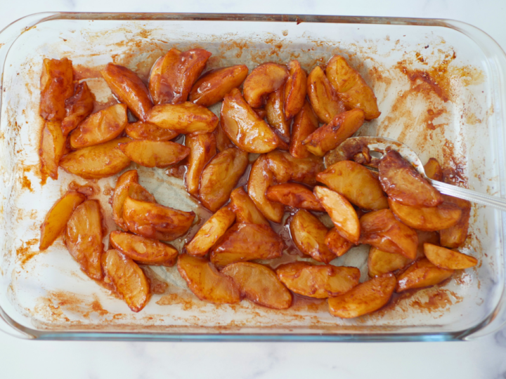 Easy baked cinnamon and sugar apples overhead view.
